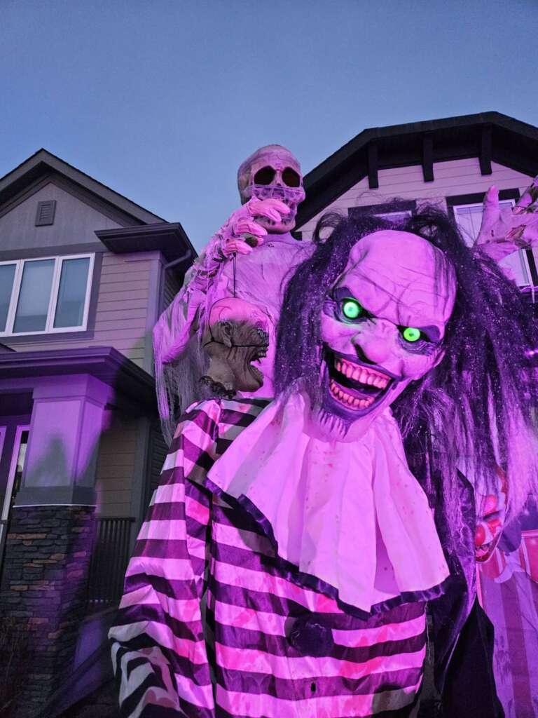 Haunted house scenes with skeletons, clowns and ghouls