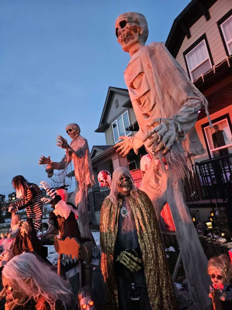 Haunted house scenes with skeletons, clowns and ghouls